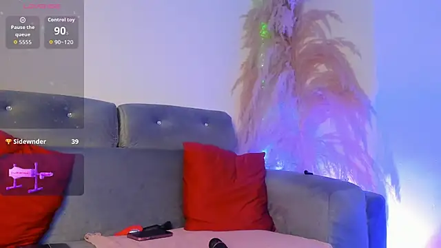 Salome Villa online show from 01/07/26, 02:14