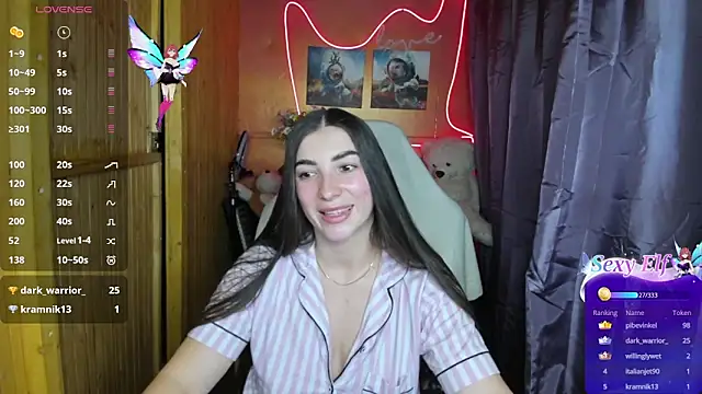 Fiery Brunette  online show from 01/05/25, 05:30