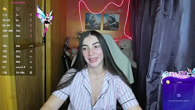 Fiery Brunette  online show from 01/14/25, 12:45