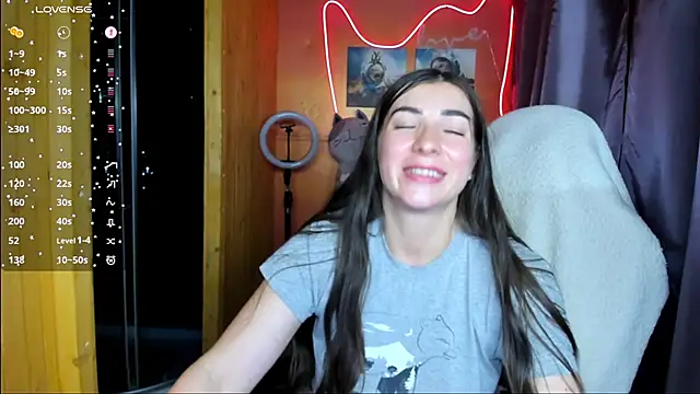 Fiery Brunette  online show from 09/13/25, 05:40