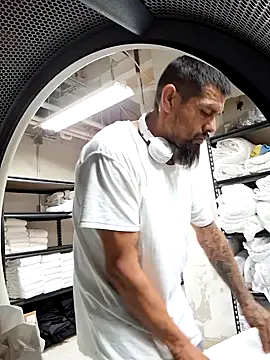 playtyme420691 online show from 12/04/24, 09:46