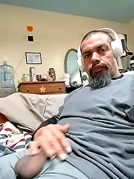 playtyme420691 online show from 02/22/25, 02:17