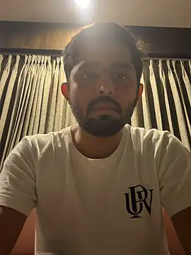 rhuh3991 online show from 04/19/26, 08:22