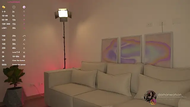 Daihanwatson  online show from 02/25/25, 03:09