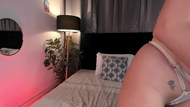 Lauren-Rosse online show from 02/01/25, 08:37