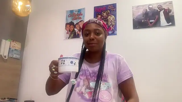 ChocolateCakeQueen online show from 06/10/26, 11:57