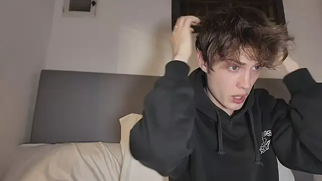 twinkyjd  online show from 01/15/26, 10:46