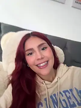 HazzelGray online show from 01/19/25, 05:49