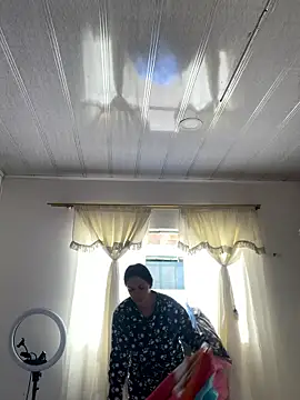 hannahb-e online show from 01/11/26, 01:16