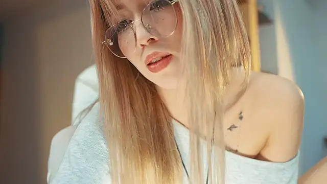 sigmasian online show from 01/11/25, 04:59