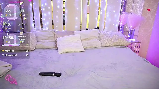 Marina Mur  online show from 03/22/25, 04:45