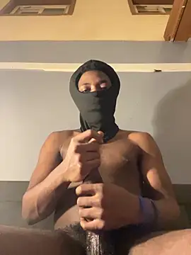 Snapshot of perfectlythick chatting on 12/19/25, 08:21 perfectlythick online show from 12/19/25, 08:21