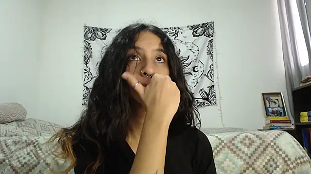 AlinaWoolf  online show from 12/30/24, 06:05