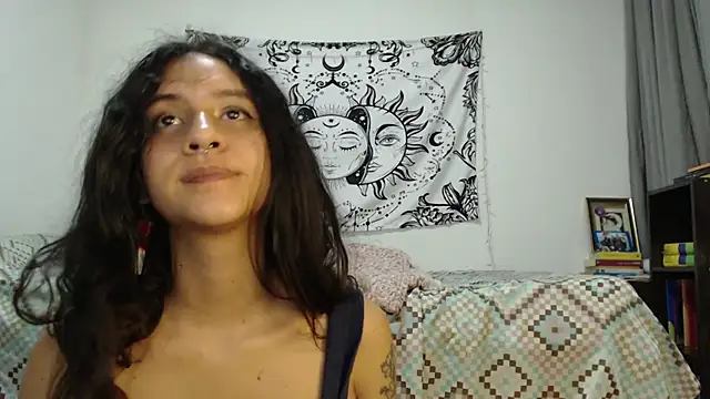 AlinaWoolf  online show from 02/02/25, 09:51