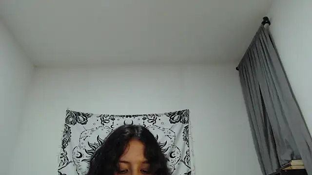 AlinaWoolf  online show from 03/08/25, 04:45