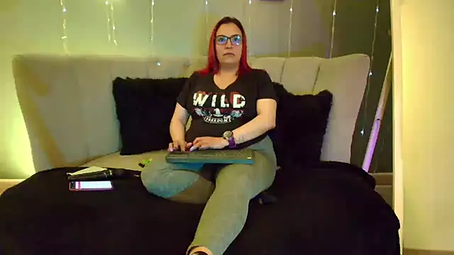 Sammy owens  online show from 02/02/25, 12:35