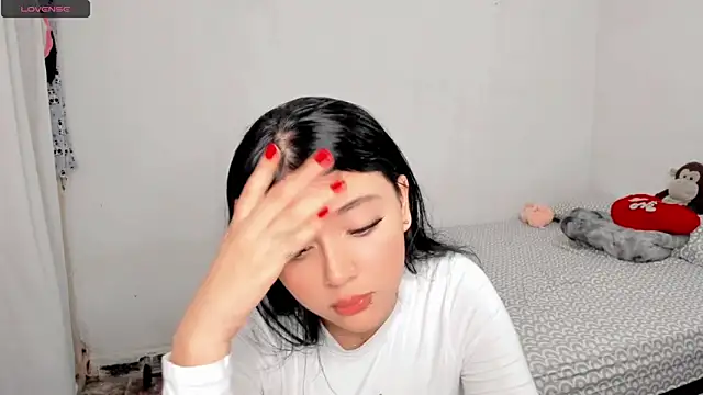 Sarah angell online show from 12/30/24, 01:47