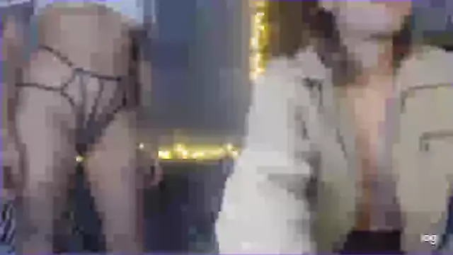 Tristan fantasycam online show from 01/01/25, 10:56