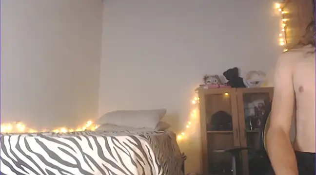 Tristan fantasycam online show from 02/23/25, 12:19