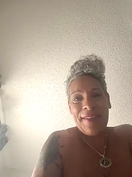 CeceilaMoon online show from 03/17/26, 04:54