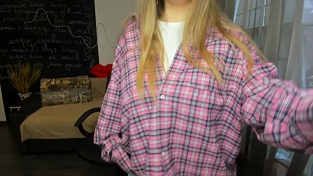 IsabellaBler online show from 01/12/26, 12:54