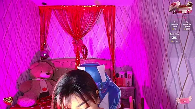 NicolleTaylor online show from 02/16/26, 03:02