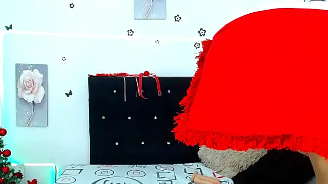 Snapshot of AngeDrty chatting on 12/15/24, 12:51 AngeDrty online show from 12/15/24, 12:51