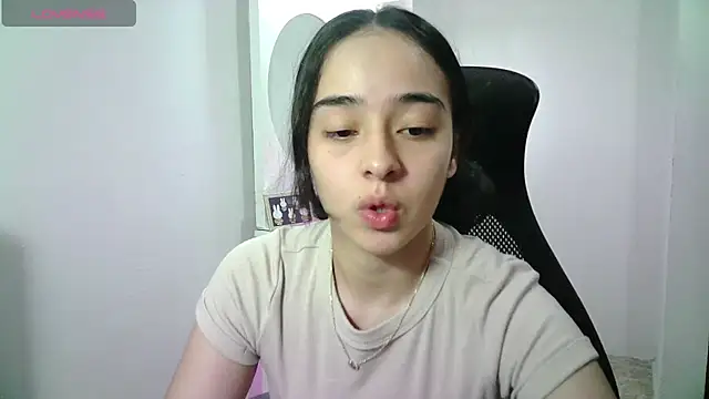 Snapshot of aineangeel chatting on 07/12/26, 12:34 aineangeel online show from 07/12/26, 12:34