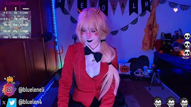 Snapshot of bluelen chatting on 10/30/25, 08:16 bluelen online show from 10/30/25, 08:16