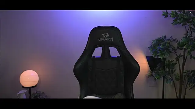 SrLuis18 online show from 01/24/25, 01:13