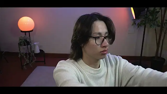 SrLuis18 online show from 02/11/25, 01:31