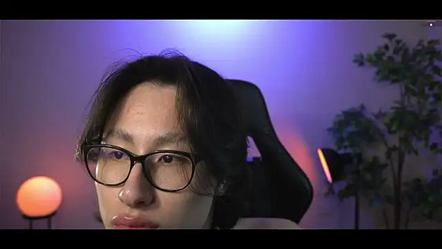 SrLuis18 online show from 02/15/25, 12:48