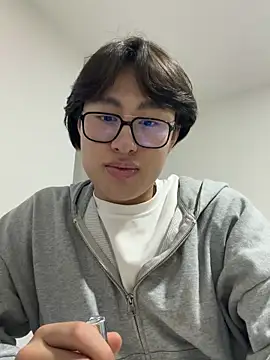 SrLuis18 online show from 06/04/26, 06:30