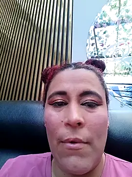 MarthinaBaker online show from 11/08/25, 07:34