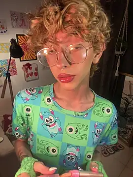 lyamthommpson online show from 02/08/26, 02:48