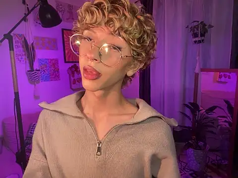 lyamthommpson online show from 03/23/26, 08:13