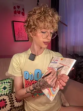 lyamthommpson online show from 04/05/26, 07:55