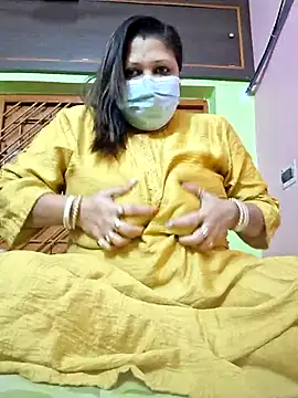 kunjan789 online show from 02/15/25, 01:42