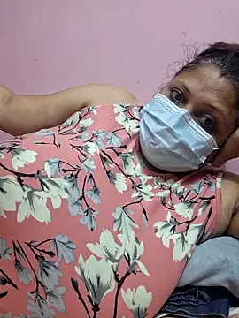 kunjan789 online show from 10/28/25, 02:37