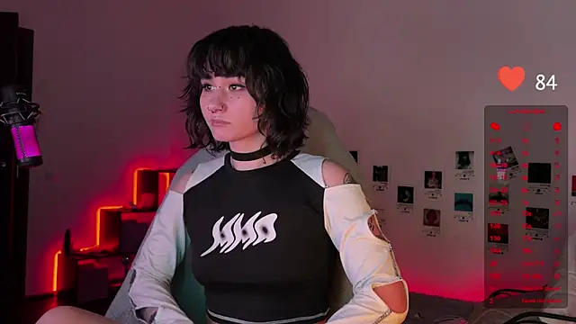 Snapshot of deadlysweet chatting on 03/10/25, 10:34 deadlysweet online show from 03/10/25, 10:34