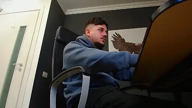 Snapshot of JoshKnights chatting on 01/28/25, 06:16 JoshKnights online show from 01/28/25, 06:16