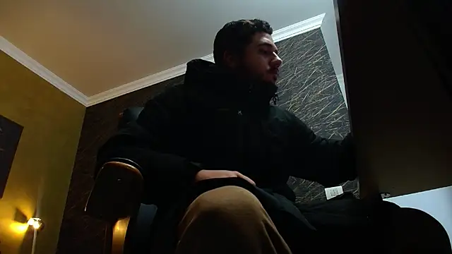 Snapshot of JoshKnights chatting on 11/18/25, 05:56 JoshKnights online show from 11/18/25, 05:56