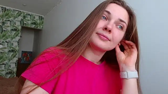 Olivia shine online show from 02/25/25, 05:41