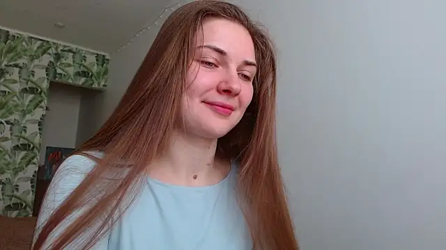 Olivia shine online show from 02/28/25, 05:26