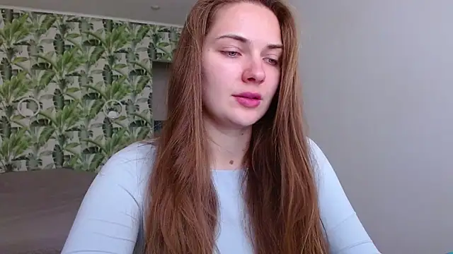 Olivia shine online show from 10/07/25, 04:20