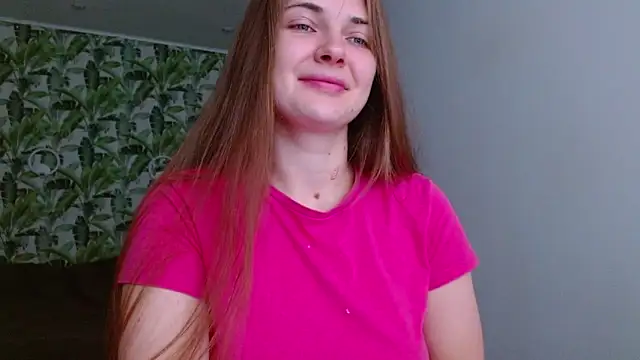 Olivia shine online show from 11/06/25, 05:19