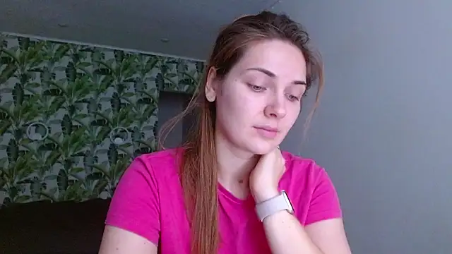 Olivia shine online show from 11/27/25, 05:20