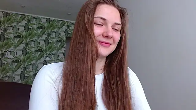 Olivia shine online show from 03/18/26, 05:21