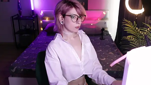  Moonlight t online show from 05/12/26, 08:22