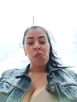 Emily Wane online show from 09/26/25, 04:44